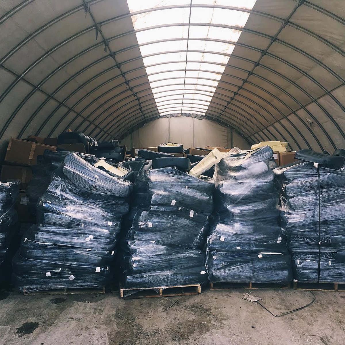 Happy Earth Day! Get 25% off of PUP's <a href="/Amtrak/">Amtrak</a> line using code EARTH25! 5% of each Amtrak line purchase goes toward Amtrak sustainability initiatives. To shop the Amtrak line, visit: peopleup.org/pages/amtrak

#EarthDay2021