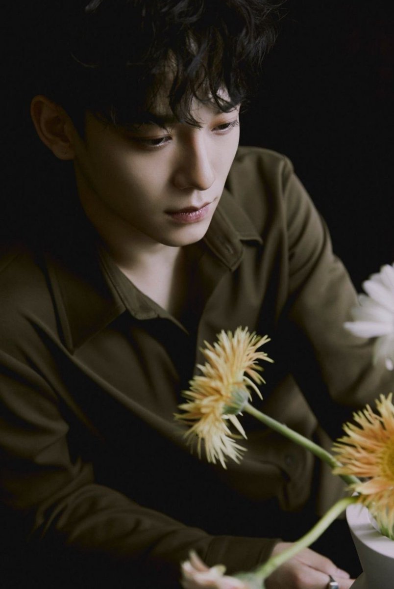 Tap the flowers if you want to see Jongdae being the cutest Flower Prince ♡                                                                               #첸  #CHEN