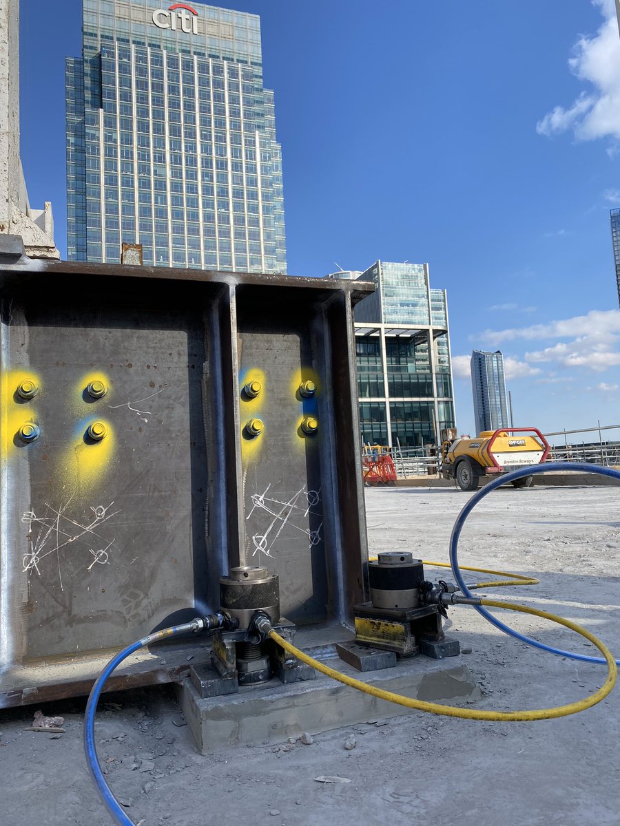 HydraCapsule's tweet photo. Bolt tensioning, torquing &amp; hydraulic jacking works - preloading &amp; pre-stressing 76nr macalloy bars &amp; a tower crane 🏗 base grillage

#jacking #bolting #flatjacking #preloading #bolttensioning #heavylifting #cranebase #monitoring #temporaryworks #towercranes #grillages https://t.co/z6ViAQK9yQ