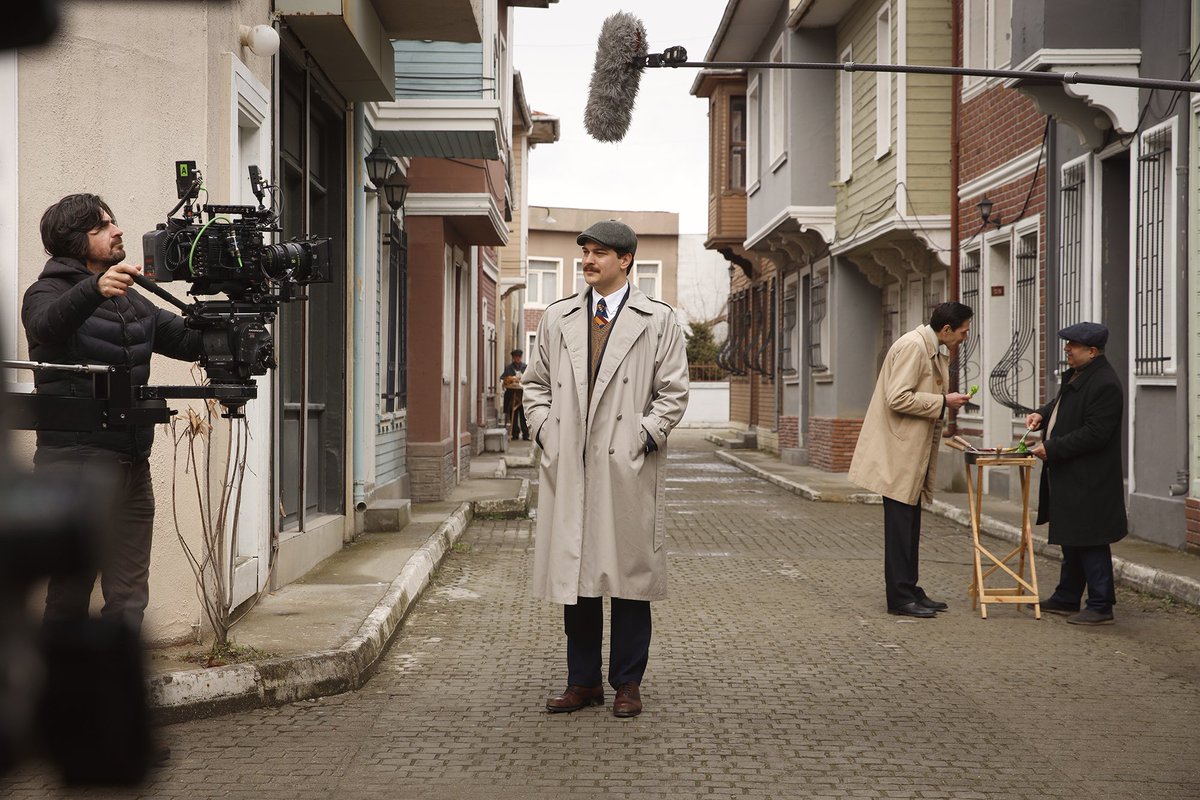 Semih Ateş;)
Yeşilçam @BluTV 
Heyecanlıyız. Hepimize hayırlı olsun. Herkesin emeklerine sağlık...