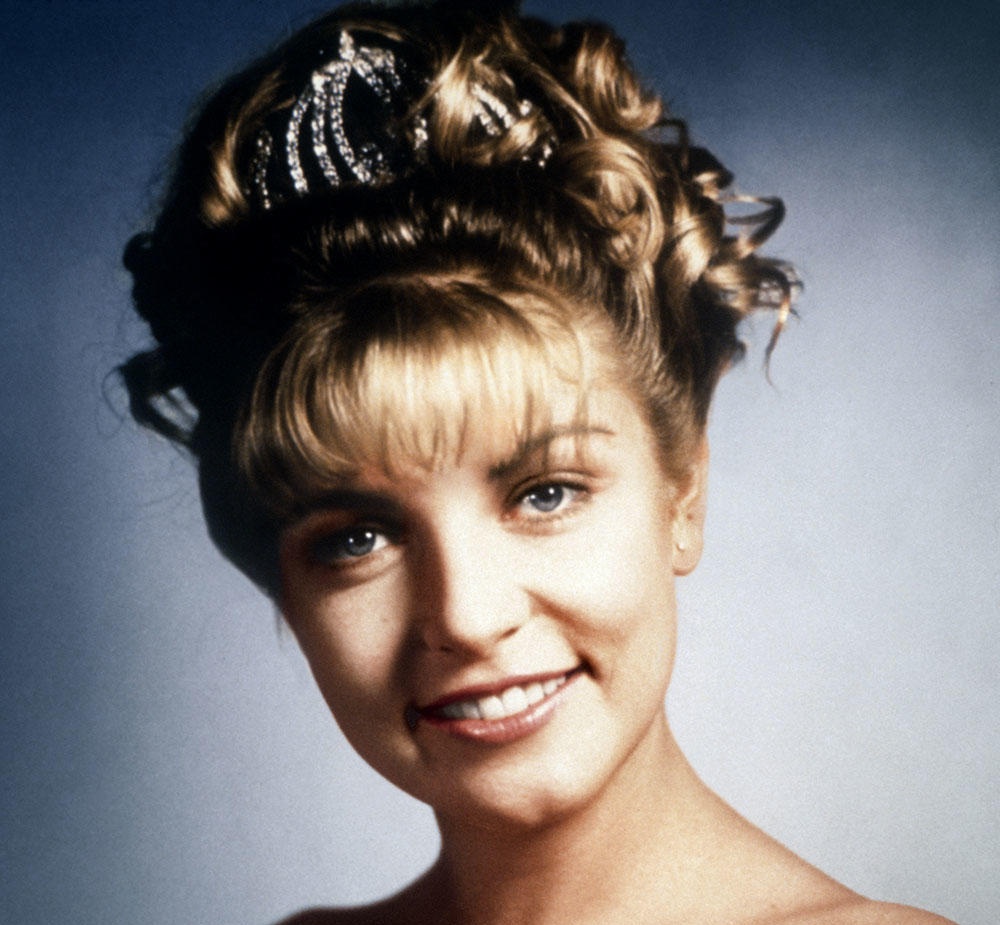 Happy birthday Sheryl Lee 