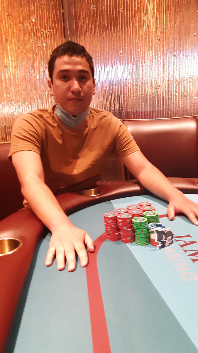 MStackWiz's tweet image. Re-introduction:

I am Monster Stack Wizard, a poker player who usually grinds cash games and my main game is $2/$5 no-limit hold'em. I am also a fan of @funamusea and her works, particularly, Wadanohara and the Great Blue Sea. In addition to those two I also enjoy baseball. 1/2