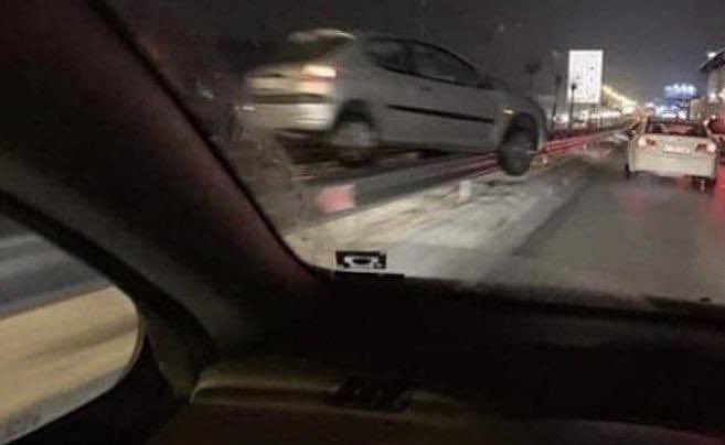ihyakram's tweet photo. girls be driving like this saying 
“oopsies hehe” https://t.co/BnGHhs6zec