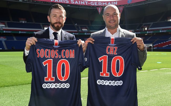 Pour faire simple, l’objectif de Socios est de tokeniser des clubs. Prenons l’exemple d’un de ses partenaires officiels, le PSG , avec le Token  $CHZ vous achetez le PSGcoin ce qui vous donne des droits de gouvernance consultative.