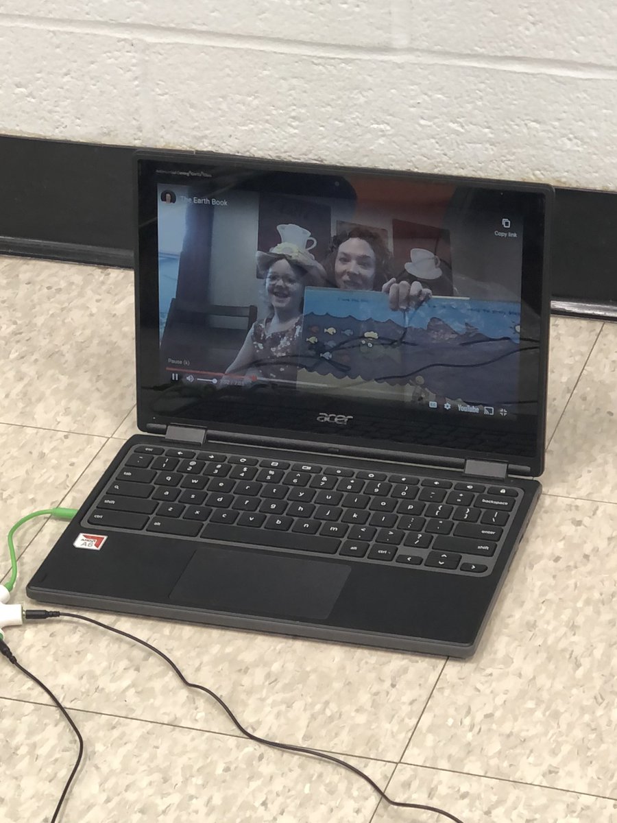 MrsMaheuKdg's tweet photo. My daughter, Hadley, and I recorded an Earth Day book for the listening center this week! She and the kids learned a lot about taking care of our planet! πππ #WeAreChardon #MapleK #TinyToppers @ChardonSchools https://t.co/gHOX51r9gq