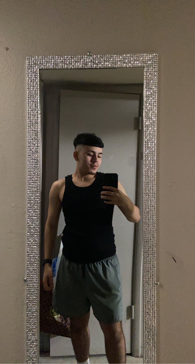 danielreyes_200's tweet photo. At this moment I’m only focusing on my mental health and my personal progress. https://t.co/NyzUbKaWiY