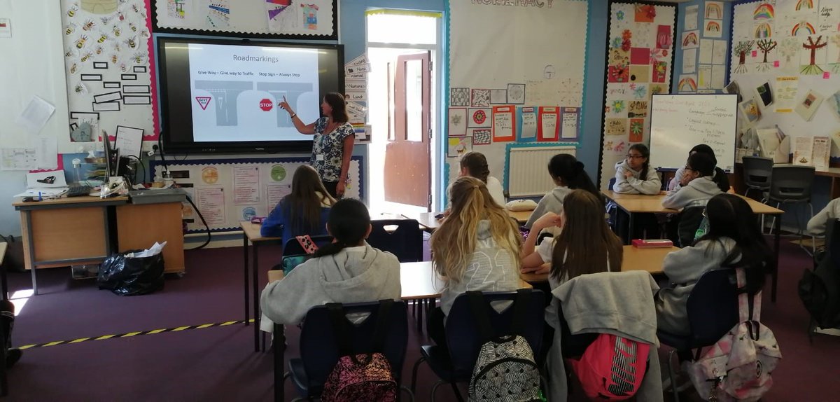 BraidbarPS's tweet photo. P7 planning their personal road travel to high school. Thank you Irene McInnes from ERC Road Safety for teaching us the Highway Code and helping us with our mapping skills! #transitiontohighschool @EastRenCouncil https://t.co/RVBvfR5UJ1