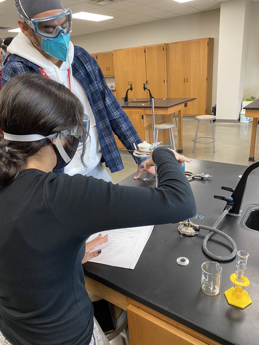 AP Chem using our newly donated goggles to do a gravimetric analysis lab. <a href="/TLRedRaiders/">Tyler Legacy High School</a> <a href="/BriBrisProjects/">Bri Bri's Projects</a> thank you! @EastTexCraw