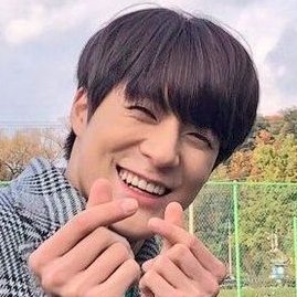 Lee Jeno cutest eye smile -a devastating thread