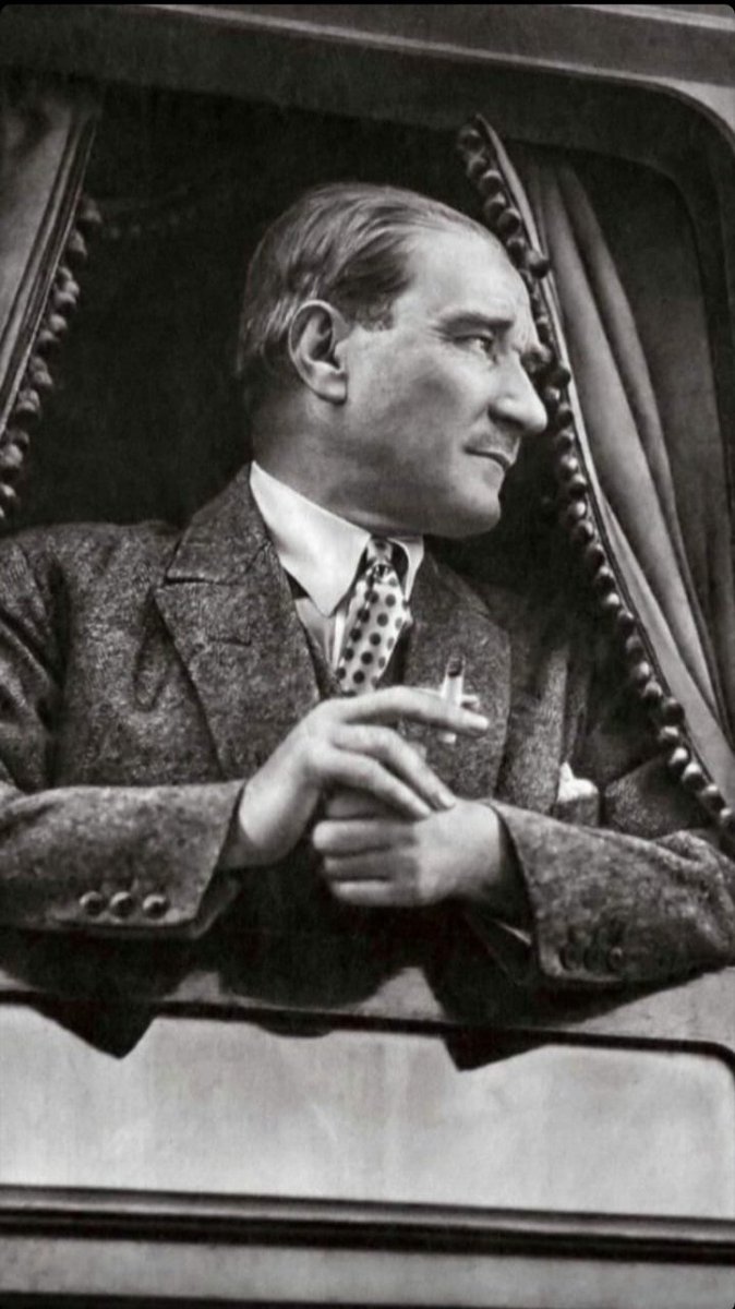 Ayça (@aycayahsiii) on Twitter photo 