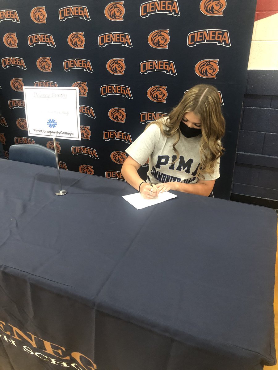 BobcatGirlsSoc's tweet photo. Congratulations to @delaneybuntin and her commitment to @PimaAthletics. Today was another signing day for Spring athletes at Cienega.
#CienegaQueenCats https://t.co/iT4027EVag