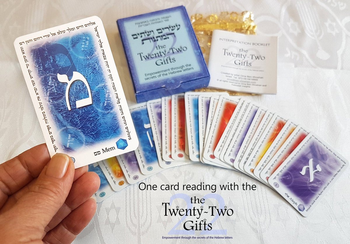 KabbalahInsight's tweet photo. One card reading with the 22 Gifts cards - Find your strong points + get analysis and guidance to help you overcome life's challenges https://t.co/up9yTik8T1 #Etsy #KabbalahInsights #tarotreading #Kabbalahcards #bestofetsy #amulets #oraclecards #MessageCards https://t.co/pTTGHsTuZl