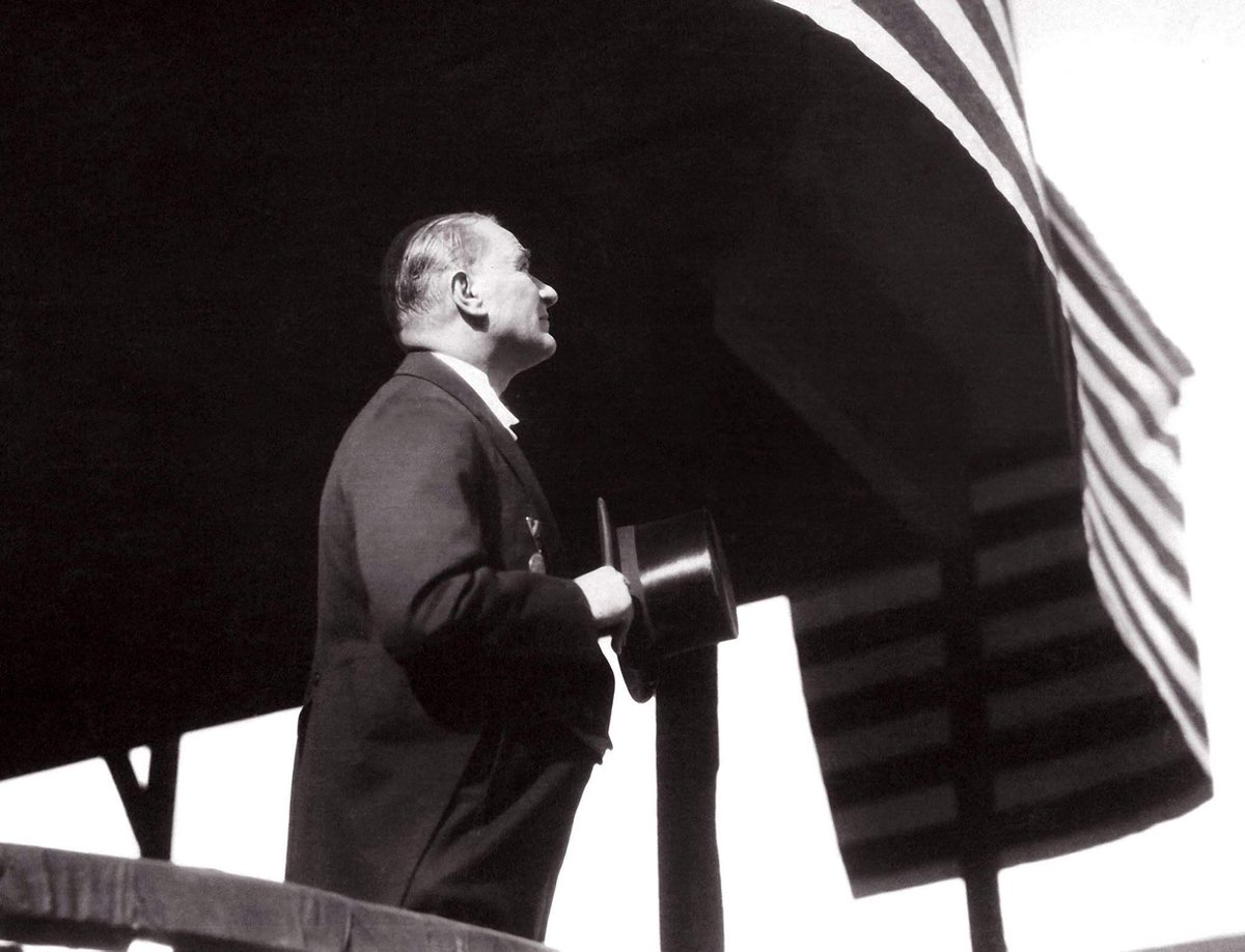 Türkler yüzyıllardan beri özgür ve bağımsız yaşamış ve bağımsızlığı, yaşam gereği saymış bir kavmin yiğit çocuklarıdır.

Ulu Önder Mustafa Kemal ATATÜRK

23 Nisan Ulusal Egemenlik ve Çocuk Bayramımız Kutlu Olsun...

Unutturmaya çalışanlara inat senciyiz seninleyiz!