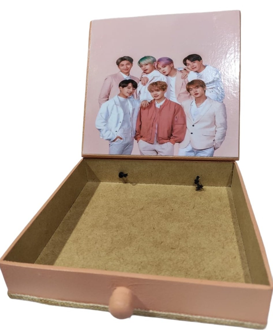 _Magic_Store's tweet image. Mas uma encomenda pronta.. Essa caixa não é linda?