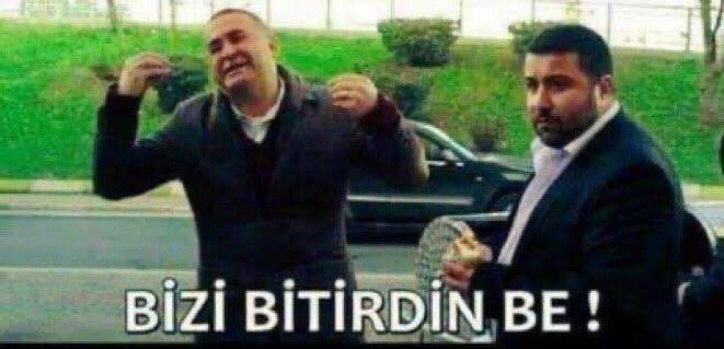 KYldzr's tweet photo. Nereye elimizi atsak taş oluyor 😂 #holo #btt https://t.co/FU2choh2DL