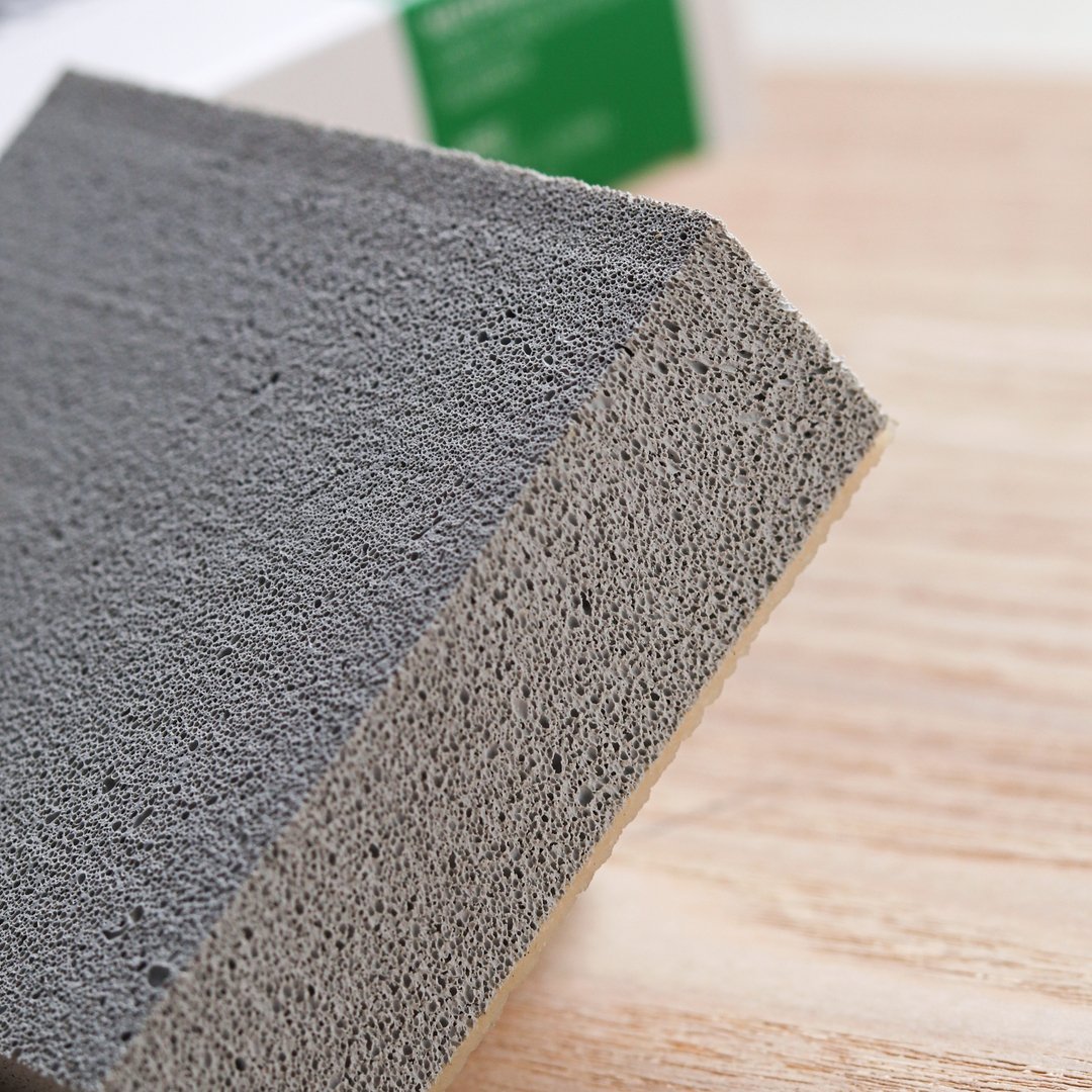 thecreamstore's tweet image. This travel-sized eraser block is perfect for spot cleans on your suede and nubuck footwear. Made with 100% natural rubber which safely cleans scuffs and revives the nap to bring your kicks back to life. See our full range from SneakersER now available online & in-store. #freshgo