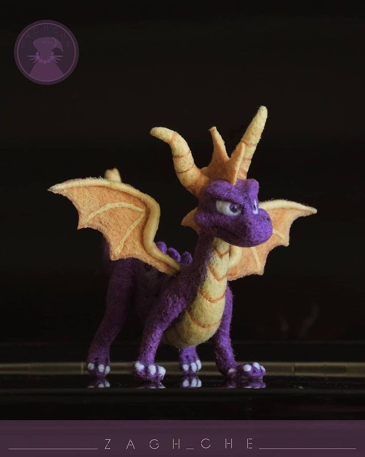Zagh_che's tweet photo. here is my work 
👾
اسپایروی دوست داشتنی😈
#spyro #SpyroTheDragon #spyrofanart #niddlefelting https://t.co/V7MVydD9dL