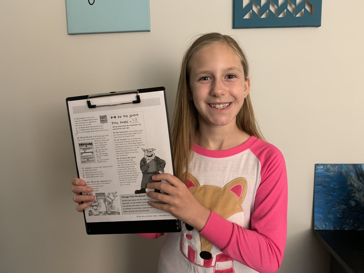 parkwayssc's tweet photo. Working towards saving energy, students did home Energy Hog scavenger hunts, tackled energy "vampires" with power strips, and used the Home Energy Yardstick to score their home's energy use! 
Calculate your home's score here: https://t.co/vVBuHIYyoM https://t.co/kZNNiCqlyq