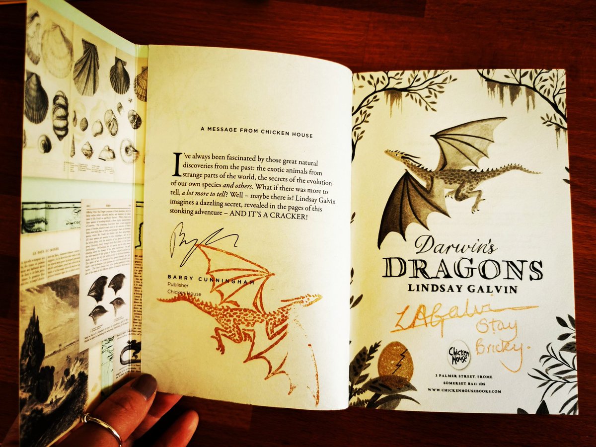 LindsayGalvin's tweet photo. To celebrate 4th print run and fab sales for🔥🐲Darwin's Dragons🐲🔥 I'm giving away a signed stamped copy and bookmark💚

This is the French flaps version which was a special edition for the first print run...

To enter: follow, RT and post your fave animal gif or photo by 25/4 https://t.co/GivhryiB4y