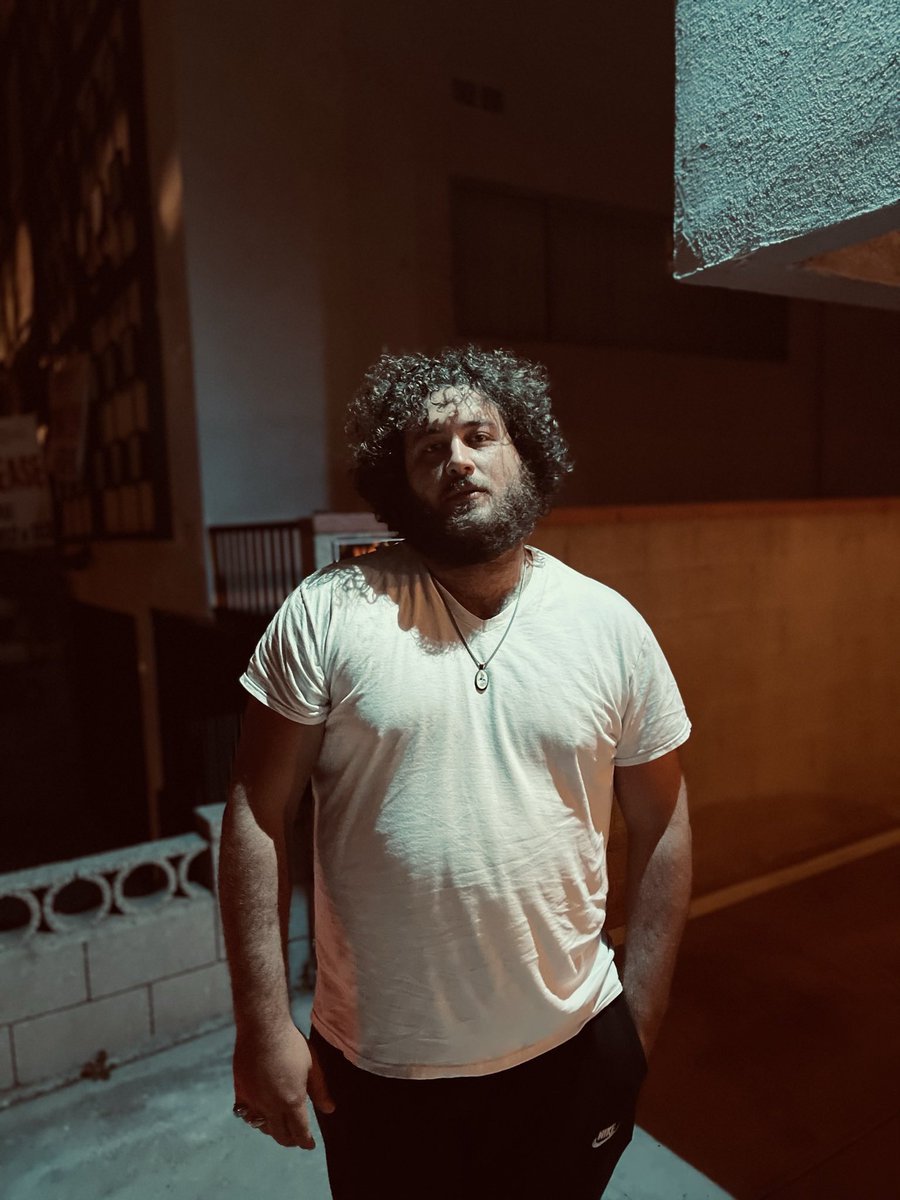 LA nights in a white undershirt circa 2021

📷 <a href="/WyattPike/">Wyatt Pike</a>