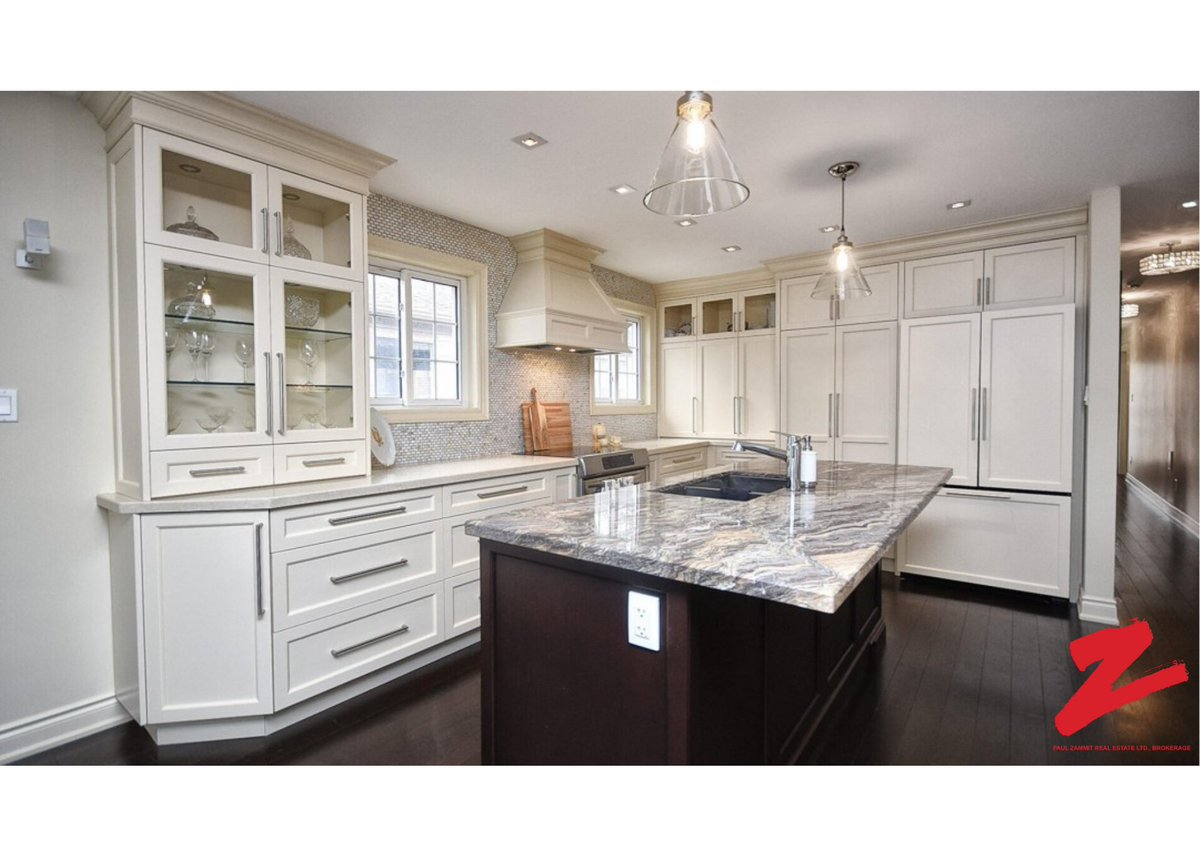 Zammit's tweet photo. New Listing ! 💥
42 Merrylynn Drive, Richmond Hill
Beautiful 3 Bedroom Bungalow!
$1,188,000
(905) 881-2181

Click below for virtual tour and floor plans!
https://t.co/cZTpWeKVVO

Visit this listing from our website:
https://t.co/ULlTmUwwDp https://t.co/Hdpd4irG9T