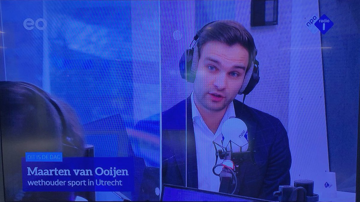 Hoe zorgen we dat iedereen kan genieten van de sport, ook als je ouders een kleine portemonnee hebben? Vandaag in <a href="/NPORadio1/">NPO Radio 1</a> de Utrechtse aanpak uitgelegd. Samen met <a href="/thijszonneveld/">Thijs Zonneveld</a> gepleit voor extra doorpakken met #Sportakkoord! #armoede