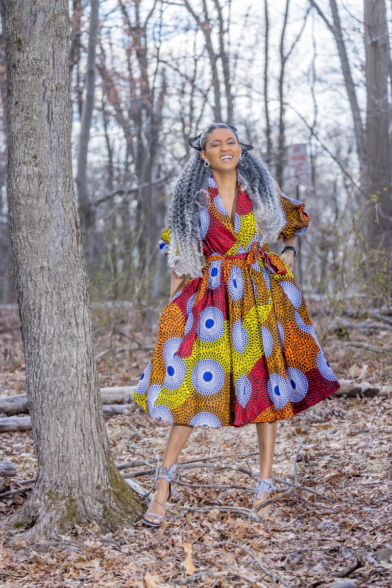 AfricanDynasty3's tweet photo. Hey Twitter Fam; 
Can y’all do me a favor &amp; RT this for me. I run an online clothing store, I make &amp; sell African clothing &amp; accessories. All it takes is a simple retweet to help a sister out. Please &amp; Thank you 🙏🏽 

https://t.co/lMhDqTabl3 https://t.co/cX7FDoryn2