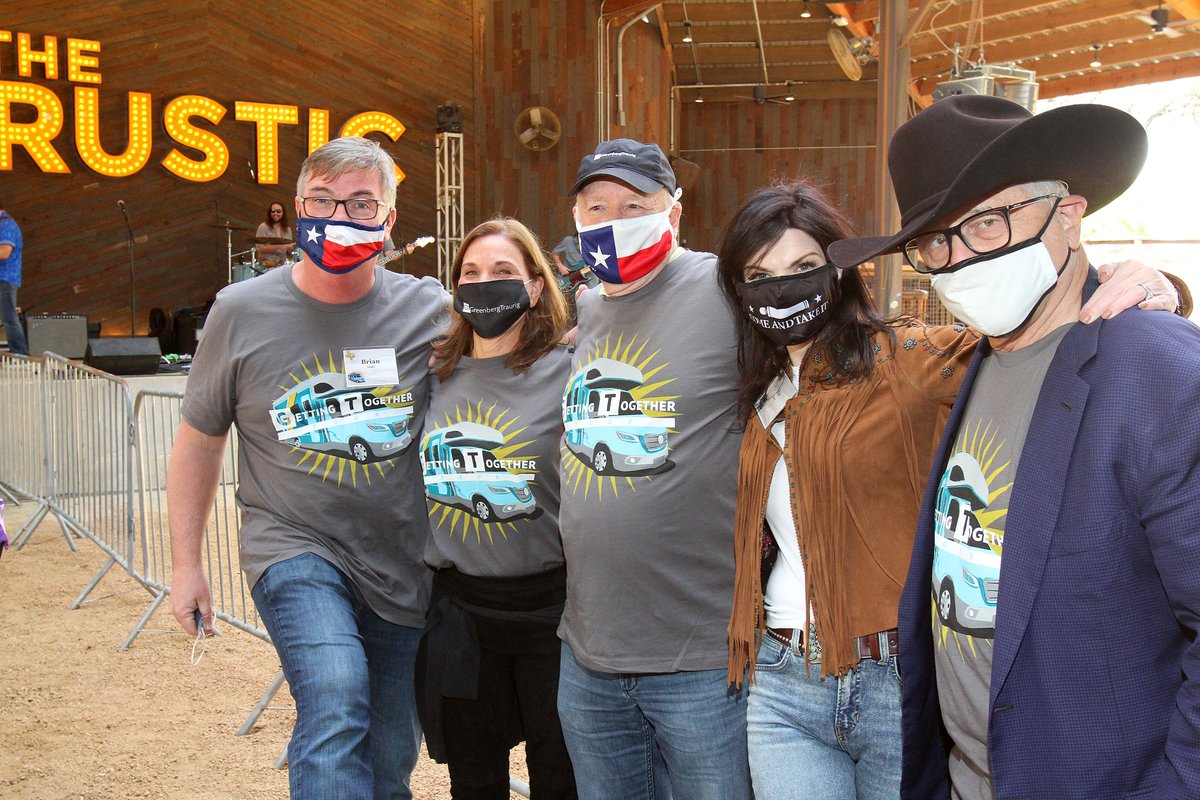 GT_Law's tweet photo. Nearly 70 members of #GTHouston gathered for a fun and relaxing dining and concert experience to reconnect. The team enjoyed a festive Tex-Mex spread and live music performed by “Joint Custody.” This tour stop supported the @HoustonFoodBank. #GreenbergTouring #GettingTogetherTour https://t.co/te43UhWVPZ