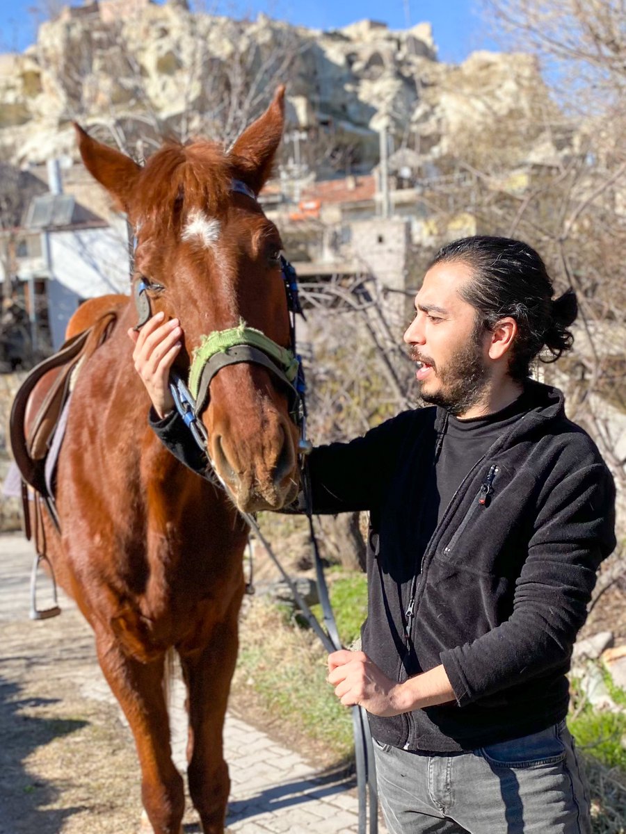 DrEmreeCakir's tweet photo. Yarın özlem gidereceğiz. Gelirken havuç almayı unutma dedi.#Toraman https://t.co/yUrwPuSMms
