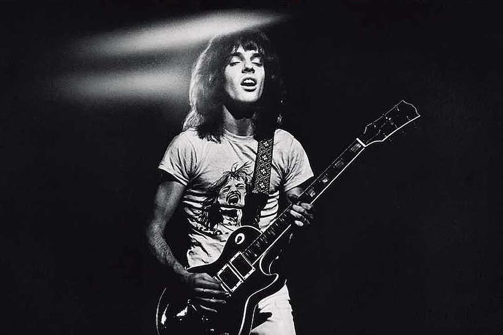 Happy Birthday to two legendary MHOF inductees, Peter Frampton & Glen Campbell! 