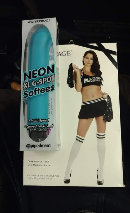 Your #trans #camgirl nerd has gotten some goodies. Please retweet and follow if u wanna see these in<a href="/tag/trans"class="tags">#trans</a><a href="/tag/camgirl"class="tags">#camgirl</a>