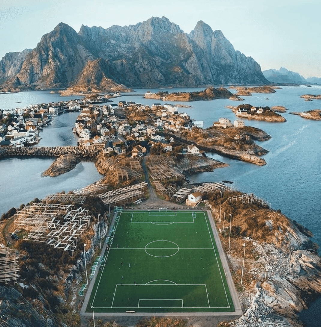 houseofsoccerfc's tweet image. Continuing to hit different 🎯

The beautiful game 🤝 this beautiful earth