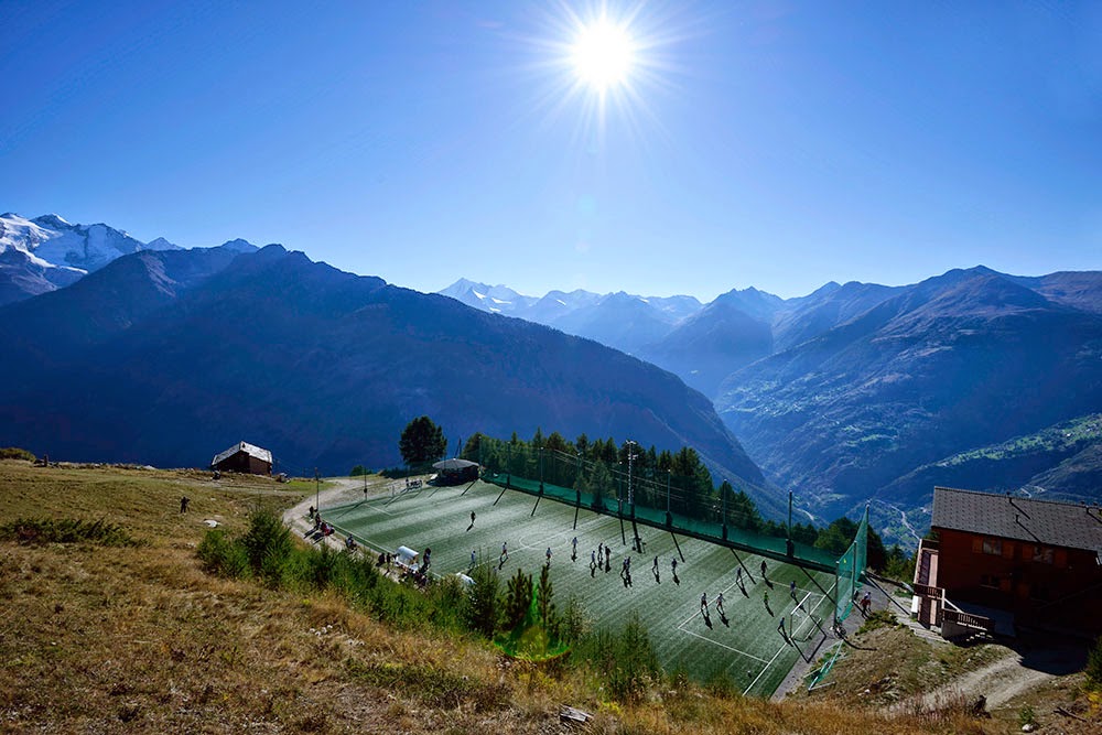 houseofsoccerfc's tweet image. Continuing to hit different 🎯

The beautiful game 🤝 this beautiful earth