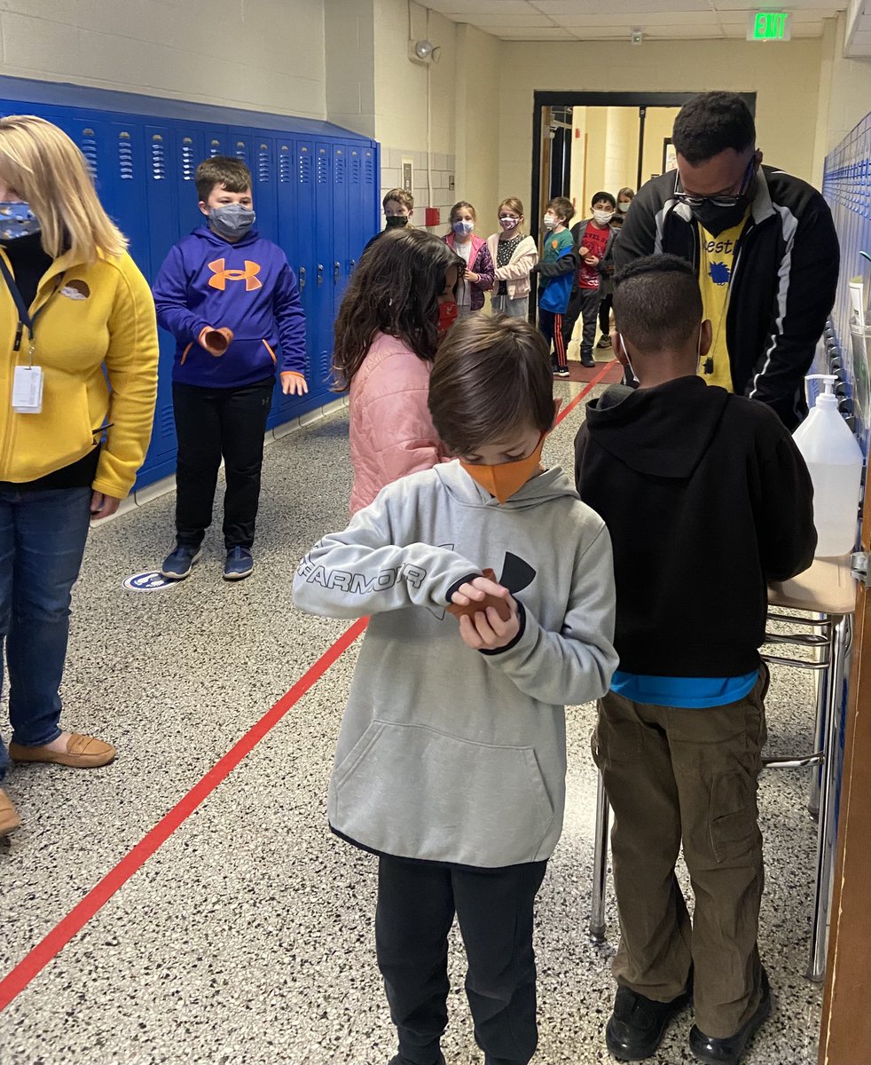 Hillcrest Courtyard tweet media