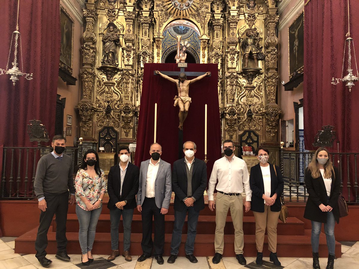 Presentación de la restauración del Santo Cristo Crucificado, proceso llevado a cabo gracias a la financiación del <a href="/Arahalcomunica/">Ayuntamiento de Arahal</a>