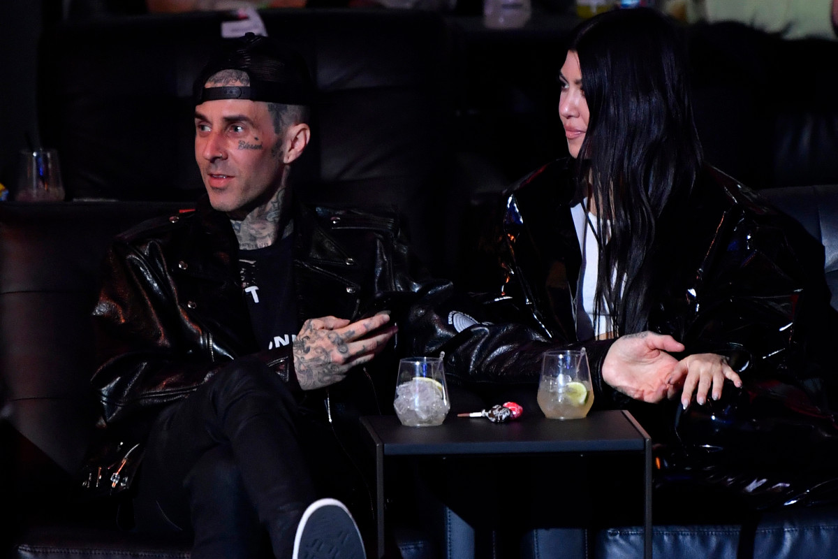 Kourtney Kardashian and Travis Barker's finger sucking, explained