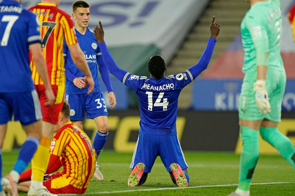 🇳🇬 Kelechi Iheanacho's last 8 games for Leicester City:

⚽️
⚽️
⚽️⚽️⚽️
⚽️⚽️🅰️
❌
⚽️⚽️
⚽️
⚽️

11 goals in 8 games. Seniorman. 🦅⚽️ #LEIWBA  #Kelechi