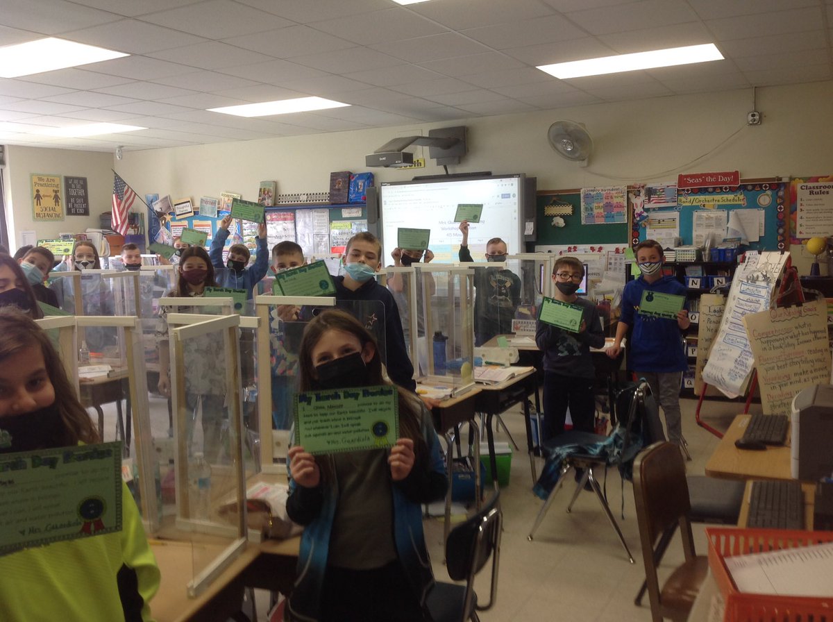 Mrs.Guardiola@AAE tweet media