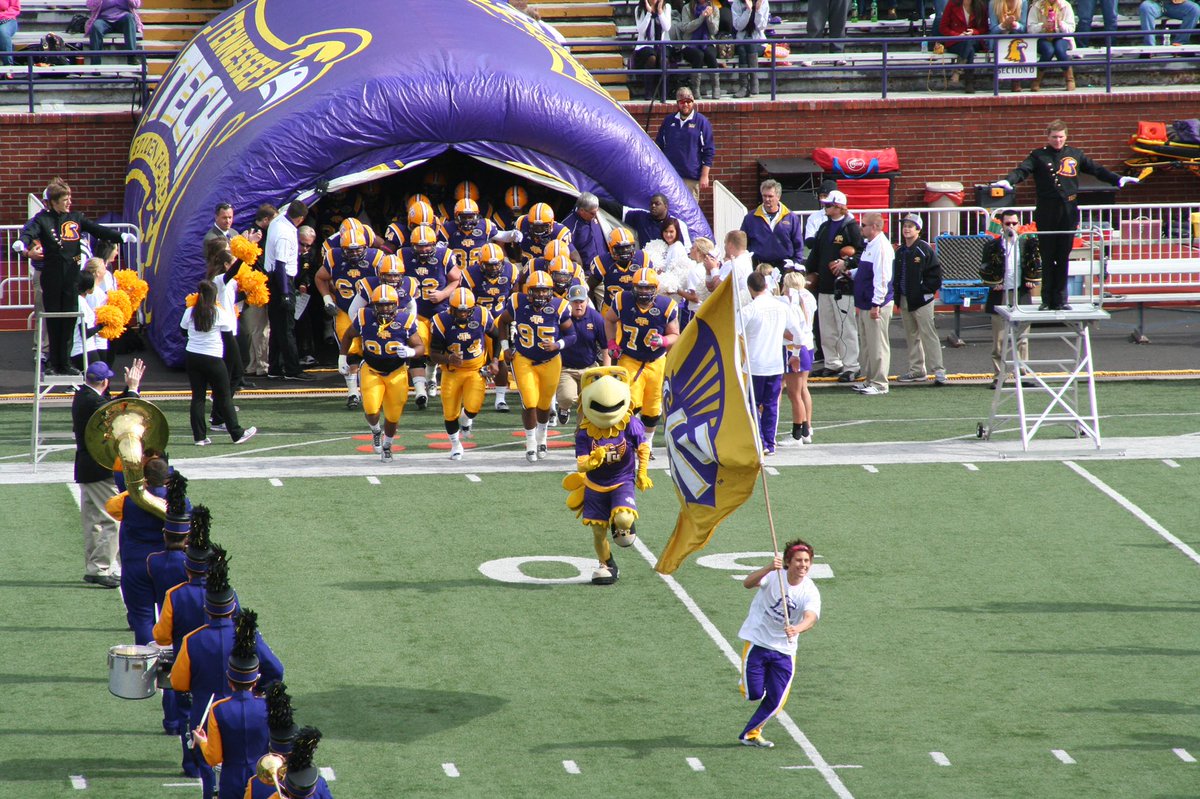 FeltonMarselle's tweet image. Blessed and excited to announce that I’ve received my first offer from Tennessee Tech University!! A big thanks to @northcobbOLine and @CoachJesseLynch! @TNTechFootball @CoachBertBrowne @NCWarriorsFB @RecruitGeorgia