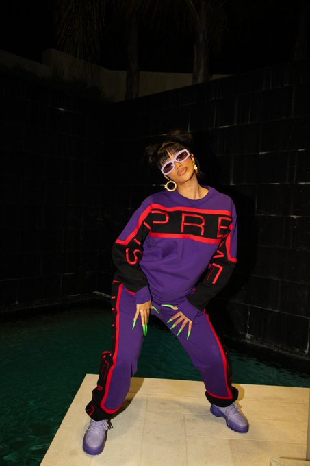 Watch Cardi B's leaked NSFW photo on TwXstars