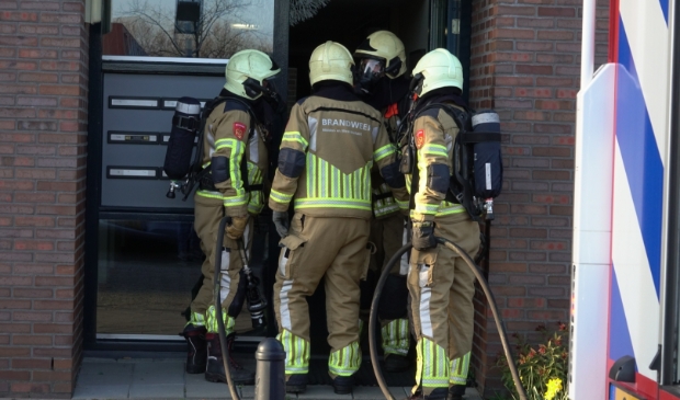 Bewoners appartementen aan Jaagpad geëvacueerd na brand - ..
