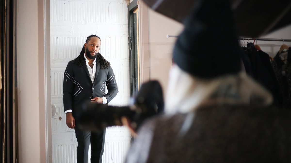 PreferredMen's tweet photo. How do you leave something behind greater than you found it?
Read what Tyrone Edwards has to say about it.
Link: https://t.co/mvpQJ2S9OM
Photographer: Lindsay Anne Delaney
#preferredmagazine #torontomagazine #mensmagazine #Tyrone #Entrepreneur #MenStyle https://t.co/sXDvXFVj8M