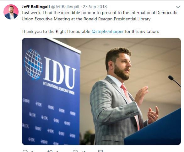 But Navigator is certainly not alone. They act in concert with majority  #Conservative owned  #cdnmedia, esp  #Postmedia where they have multiple ties, as well as 3rd party front groups funded by  #DarkMoney. Such as the groups run by  #JeffBallingall, formerly of Navigator.  #cdnpoli