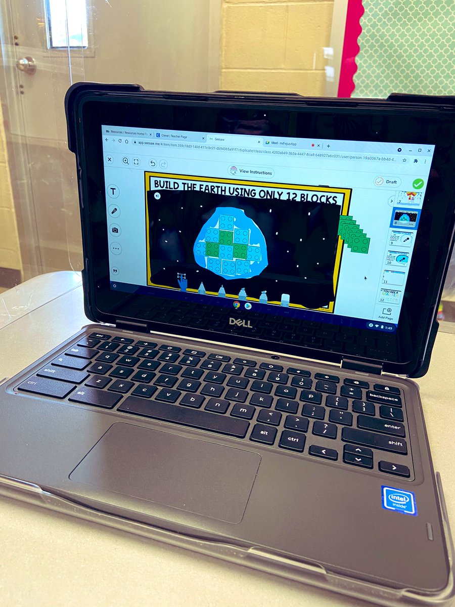 BelardoJessica's tweet image. Some great creative building happened today in @MissBaileyHTSD ‘s class during our ALPS lesson! @misstechqueen @HTSD_UnivHts #digitalblocks #springbuilding #hybridlearning #creativethinkers #earthday