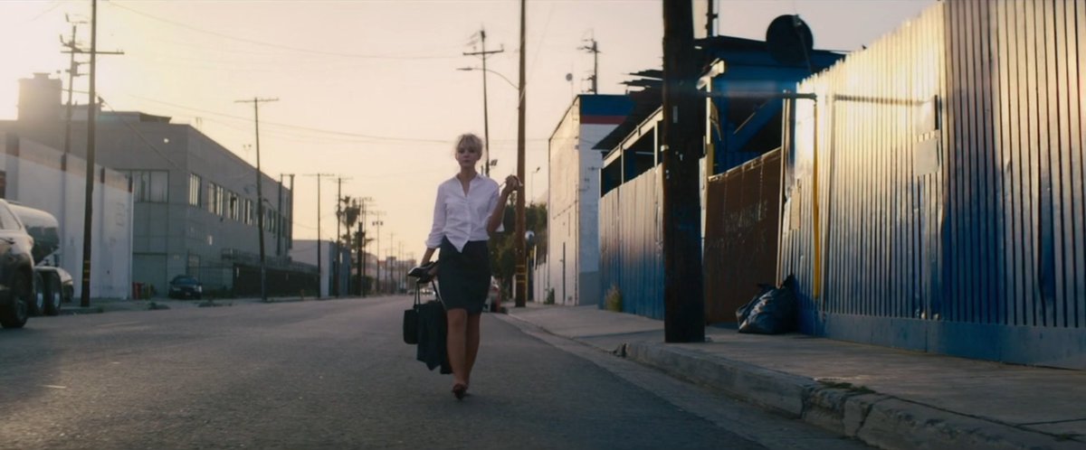 lostnonsense's tweet photo. Carey Mulligan walking in Promising Young Woman https://t.co/wEB4th0k9s