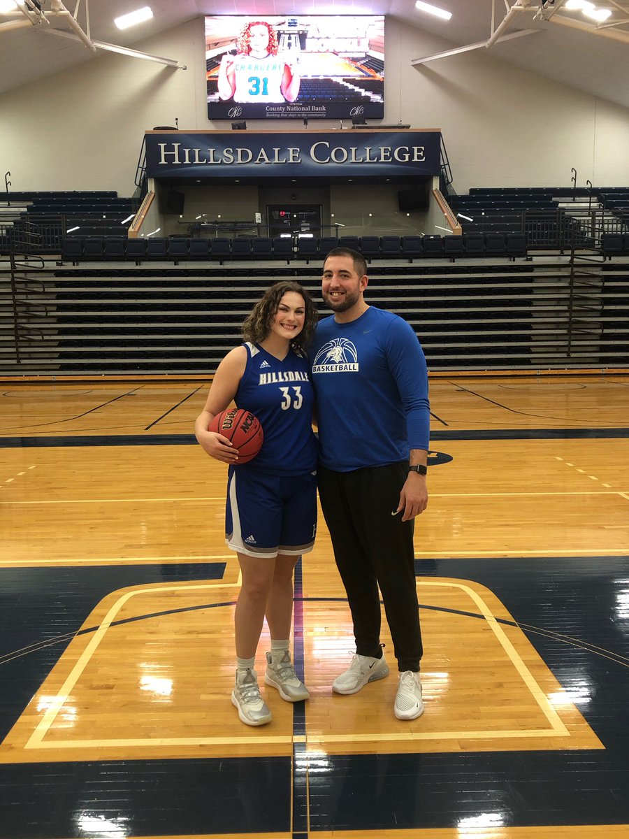 Ashley Konkle tweet media