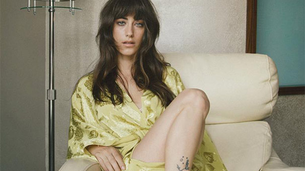 10 Kelime ile Hazal Kaya #hazalkaya
pigmelaf.com/10-kelime-ile-…