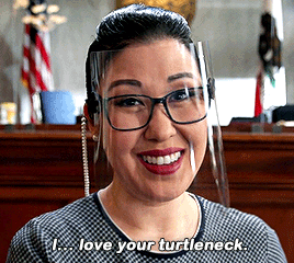 Dizzle17J's tweet photo. Me @ Eve Polastri // Me @ @IamSandraOh 
#KillingEve #AllRise https://t.co/UttIWl7Gz8