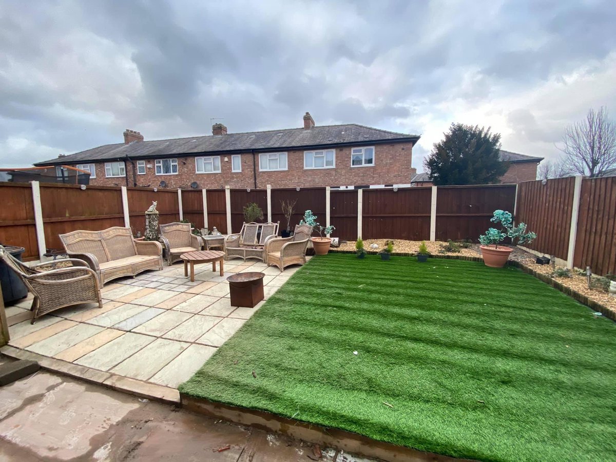 Another artificial turfing job with paving done adding on from what we did last summer for a customer. Once again customer very happy 😬🍃