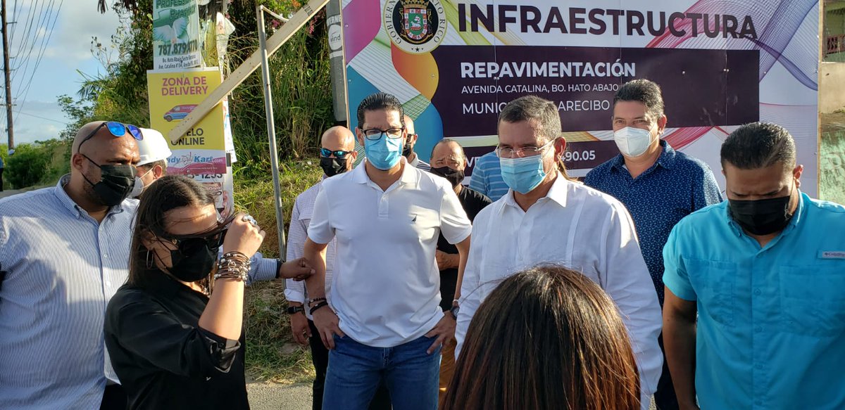 📍Arecibo| Junto a nuestro .<a href="/GovPierluisi/">Gobernador Pierluisi</a> y mi compañero representante del distrito 14, @RepMemo2020 en varios proyectos y reuniones con líderes comunitarios. #SeguimosTrabajando